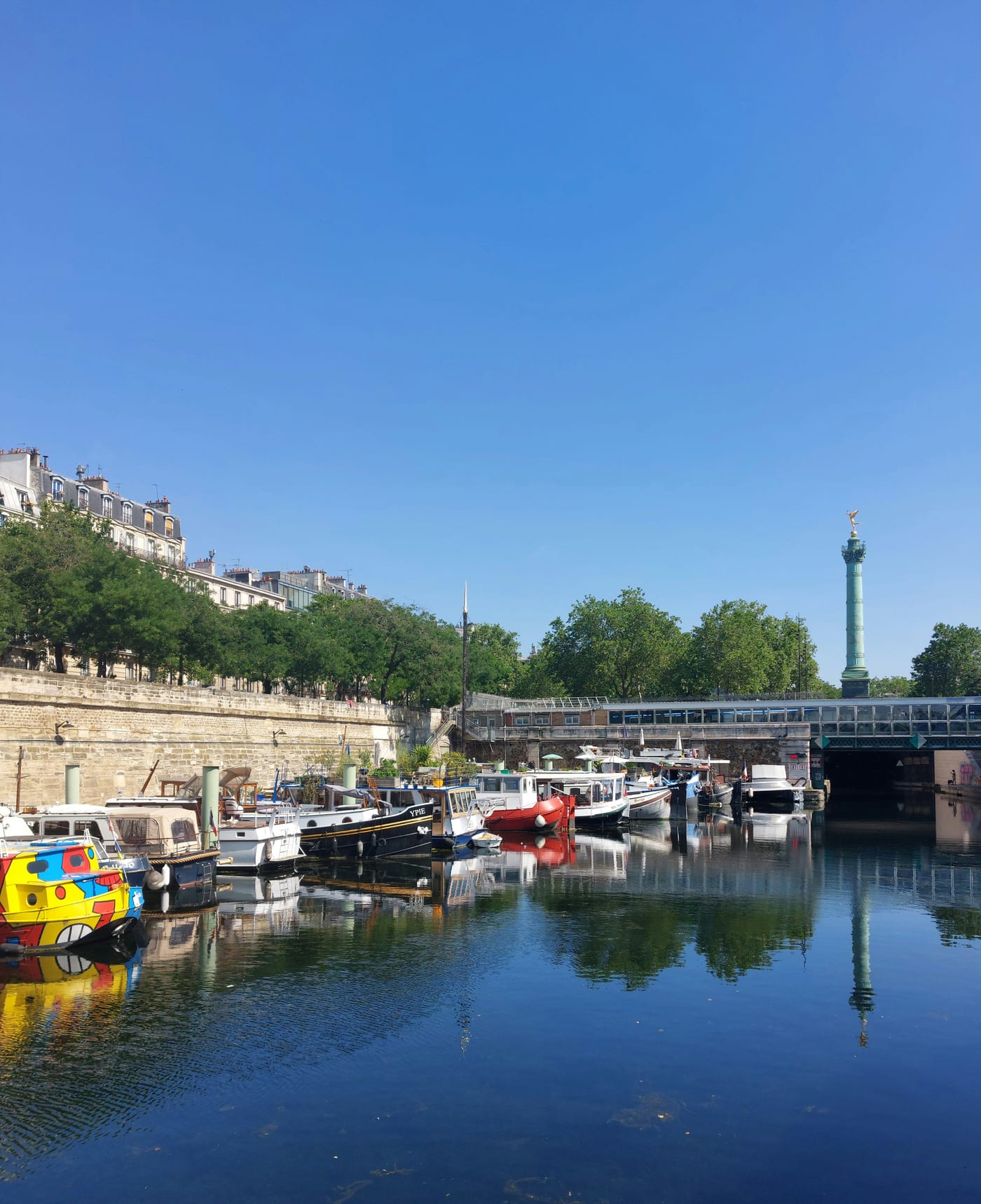 The Port de l'Arsenal, at the foot of the Place de la Bastille
